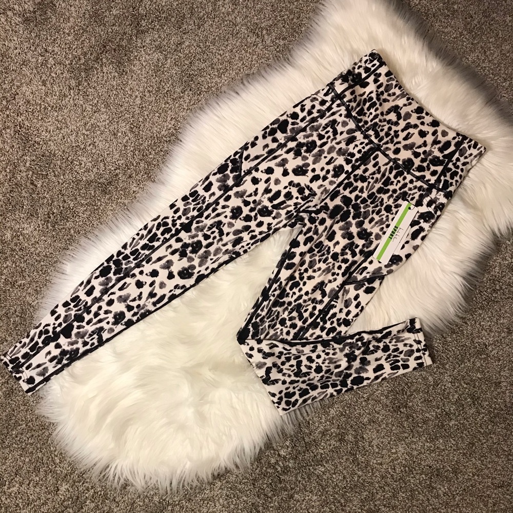 NICOLE MILLER SPORT | Animal Print Leggings